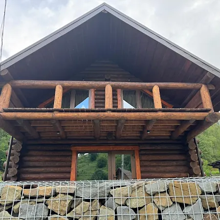 Zrub House карпати شاليه